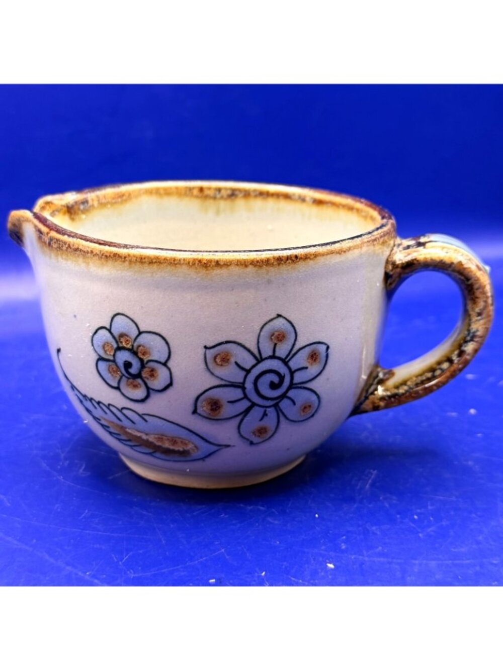 El Palomar Mexico Pottery Creamer Pitcher Vintage Blue Bird Floral Stoneware Mug - Picture 3 of 13